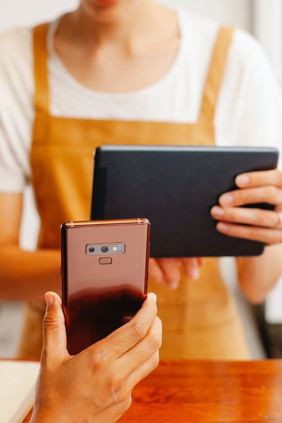 Digitaliza tu negocio. Descubre y practica con nosotros la filosofía small Business. Somos una pequeña empresa como tú, así que te entenderemos mejor que nadie, en cuanto a los servicios que necesitas y en cuanto al precio.